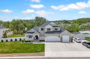 715 W Cemetery Rd, Orangeville, UT 84537 - Photo 64