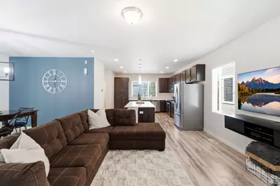 7565 S Grahm Ln W, Midvale, UT 84047 - Photo 14