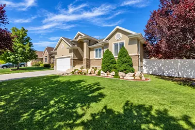 1163 S Banbury W, Syracuse, UT 84075 - Photo 2