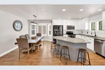 1163 S Banbury W, Syracuse, UT 84075 - Photo 12