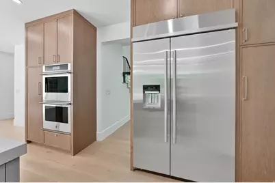 8037 S Royal Ln, Sandy, UT 84093 - Photo 20