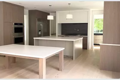 8037 S Royal Ln, Cottonwood Heights, UT 84093 - Photo 16