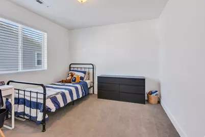 2022 N Wild Hyacinth Dr, Saratoga Springs, UT 84045 - Photo 30