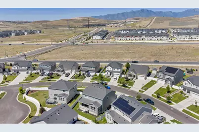 2022 N Wild Hyacinth Dr, Saratoga Springs, UT 84045 - Photo 60