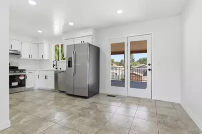 4292 W Stane Ave S, West Valley, UT 84120 - Photo 6