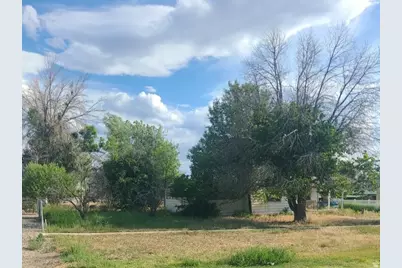 250 E Main St, Mount Pleasant, UT 84647 - Photo 8