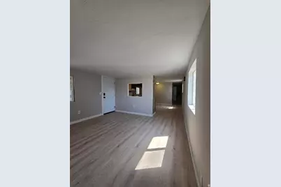 313 W 500 N, Tooele, UT 84074 - Photo 6