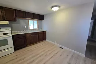 313 W 500 N, Tooele, UT 84074 - Photo 4