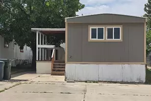 313 W 500 N, Tooele, UT 84074 - Photo 2