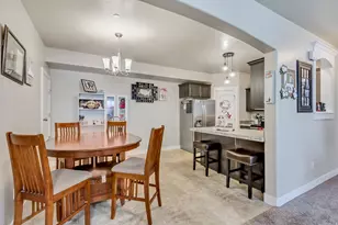 1851 N Crest Rd, Saratoga Springs, UT 84045 - Photo 12