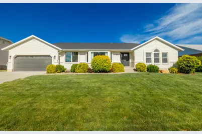 782 N 200 W, American Fork, UT 84003 - Photo 2