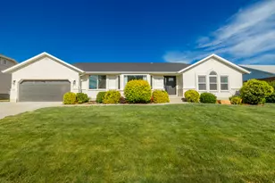782 N 200 W, American Fork, UT 84003 - Photo 2