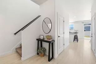 1706 W Parkview Dr, Syracuse, UT 84075 - Photo 10