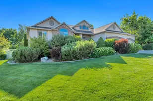 11493 N Flowering Plum Ln, Highland, UT 84003 - Photo 46