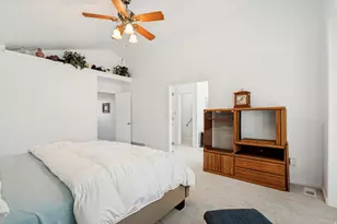 11493 N Flowering Plum Ln, Highland, UT 84003 - Photo 16