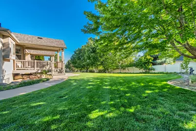 11493 N Flowering Plum Ln, Highland, UT 84003 - Photo 42