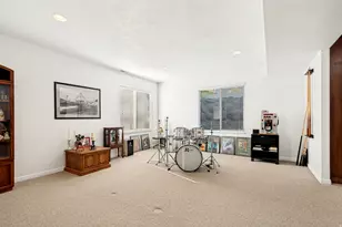 11493 N Flowering Plum Ln, Highland, UT 84003 - Photo 28