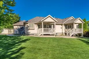 11493 N Flowering Plum Ln, Highland, UT 84003 - Photo 2