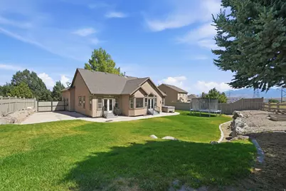 7422 Castle Rock Rd, Eagle Mountain, UT 84005 - Photo 32