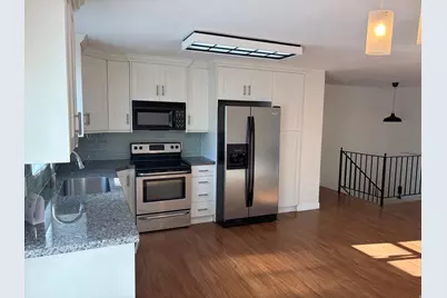 8957 S Powderhorn Ct E, Sandy, UT 84093 - Photo 10