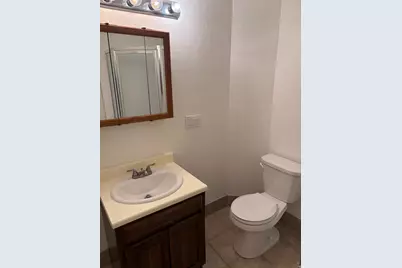 8957 S Powderhorn Ct E, Sandy, UT 84093 - Photo 16