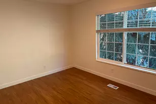 8957 S Powderhorn Ct E, Sandy, UT 84093 - Photo 12