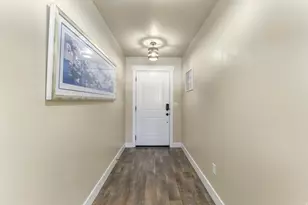 2317 E Deer Park E, Draper, UT 84020 - Photo 2