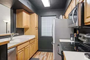650 S Main St, Bountiful, UT 84010 - Photo 8