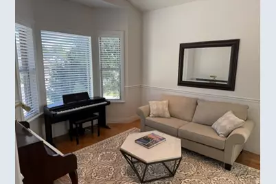 563 N Peregrine Cv, Layton, UT 84040 - Photo 6