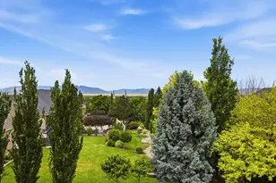 563 N Peregrine Cv, Layton, UT 84040 - Photo 4