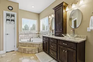 563 N Peregrine Cv, Layton, UT 84040 - Photo 20