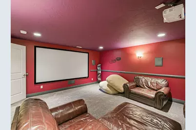 563 N Peregrine Cv, Layton, UT 84040 - Photo 32
