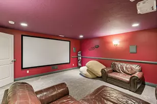 563 N Peregrine Cv, Layton, UT 84040 - Photo 32