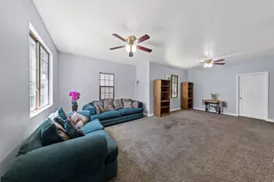 756 W 300 S, Provo, UT 84601 - Photo 14