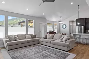 377 S Cor Vw Dr, Tooele, UT 84074 - Photo 14