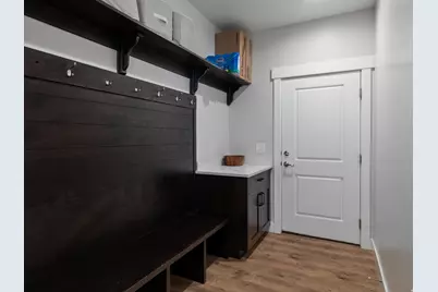 377 S Corner View Dr, Tooele, UT 84074 - Photo 20