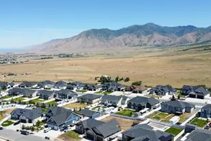 377 S Cor Vw Dr, Tooele, UT 84074 - Photo 46