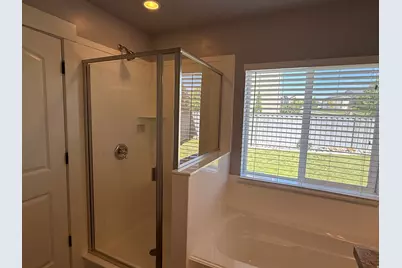 7081 N Hollow View Ct, Eagle Mountain, UT 84005 - Photo 16