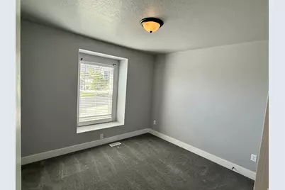 7081 N Hollow View Ct, Eagle Mountain, UT 84005 - Photo 18