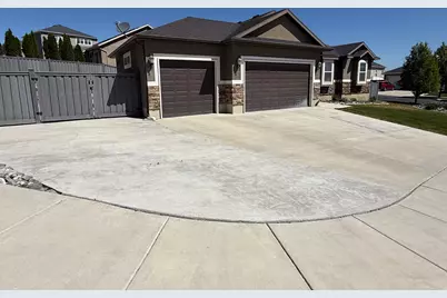 7081 N Hollow View Ct, Eagle Mountain, UT 84005 - Photo 28
