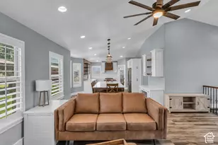 1644 E Arrowhead Ln, Erda, UT 84074 - Photo 6
