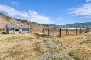 1644 E Arrowhead Ln, Erda, UT 84074 - Photo 50