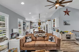 1644 E Arrowhead Ln, Erda, UT 84074 - Photo 6