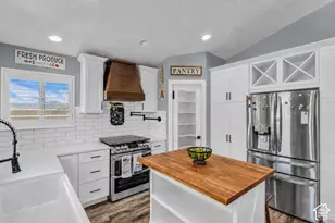 1644 E Arrowhead Ln, Erda, UT 84074 - Photo 8
