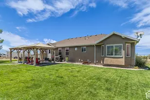 1644 E Arrowhead Ln, Erda, UT 84074 - Photo 32