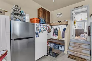 1644 E Arrowhead Ln, Erda, UT 84074 - Photo 34