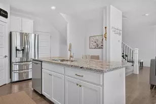 3039 S Red Pine Dr W, Saratoga Springs, UT 84045 - Photo 6