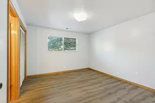 1653 N Hickory Ln, Provo, UT 84604 - Photo 2