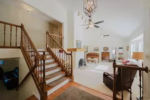 2289 E Sunset Dr, Layton, UT 84040 - Photo 2