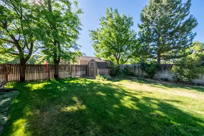 2289 E Sunset Dr, Layton, UT 84040 - Photo 38
